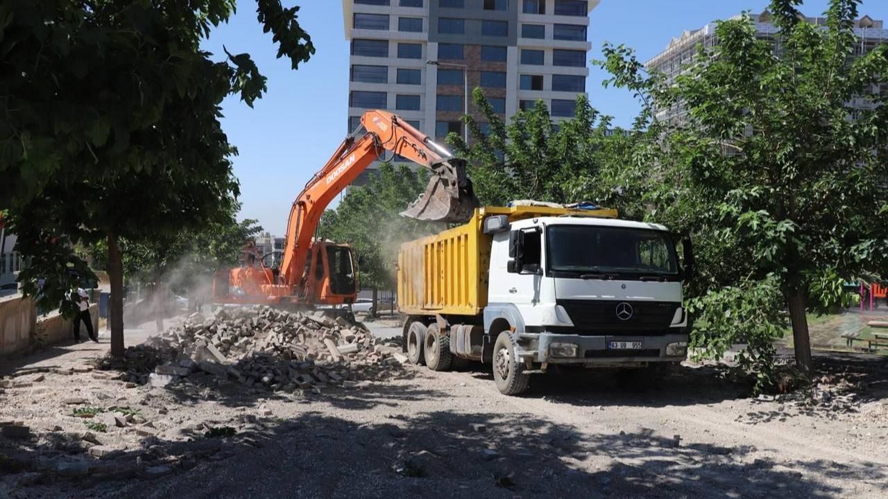 Karaköprü’de Yollar Ve Sokaklar Yenileniyor