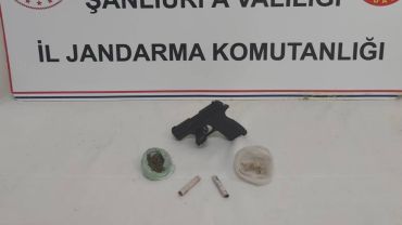 Birecik ve Suruç'ta Operasyon: Uyuşturucu, Silah ve Kaçak Ürünler Ele Geçirildi