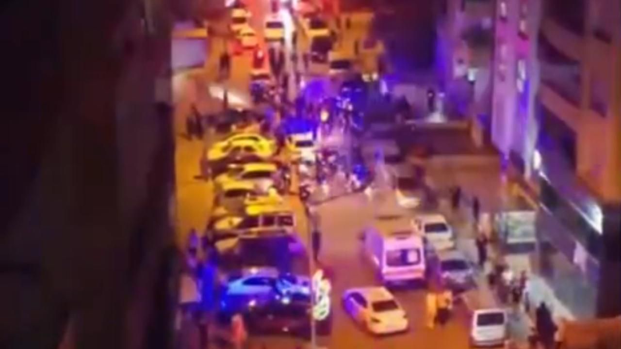 Şanlıurfa’da Sokak Ortasında Taşlı Sopalı Kavga