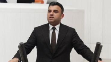 Vekil Öcalan’dan Bakanlığa Köpek Saldırıları İçin Soru Önergesi